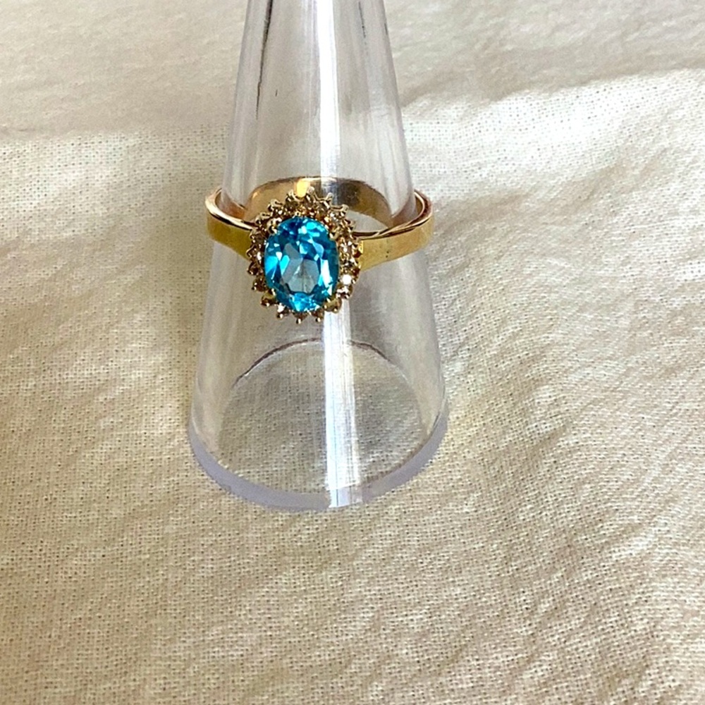 FINAL SALE PRICE 14K Yellow Gold Blue Topaz Ring
